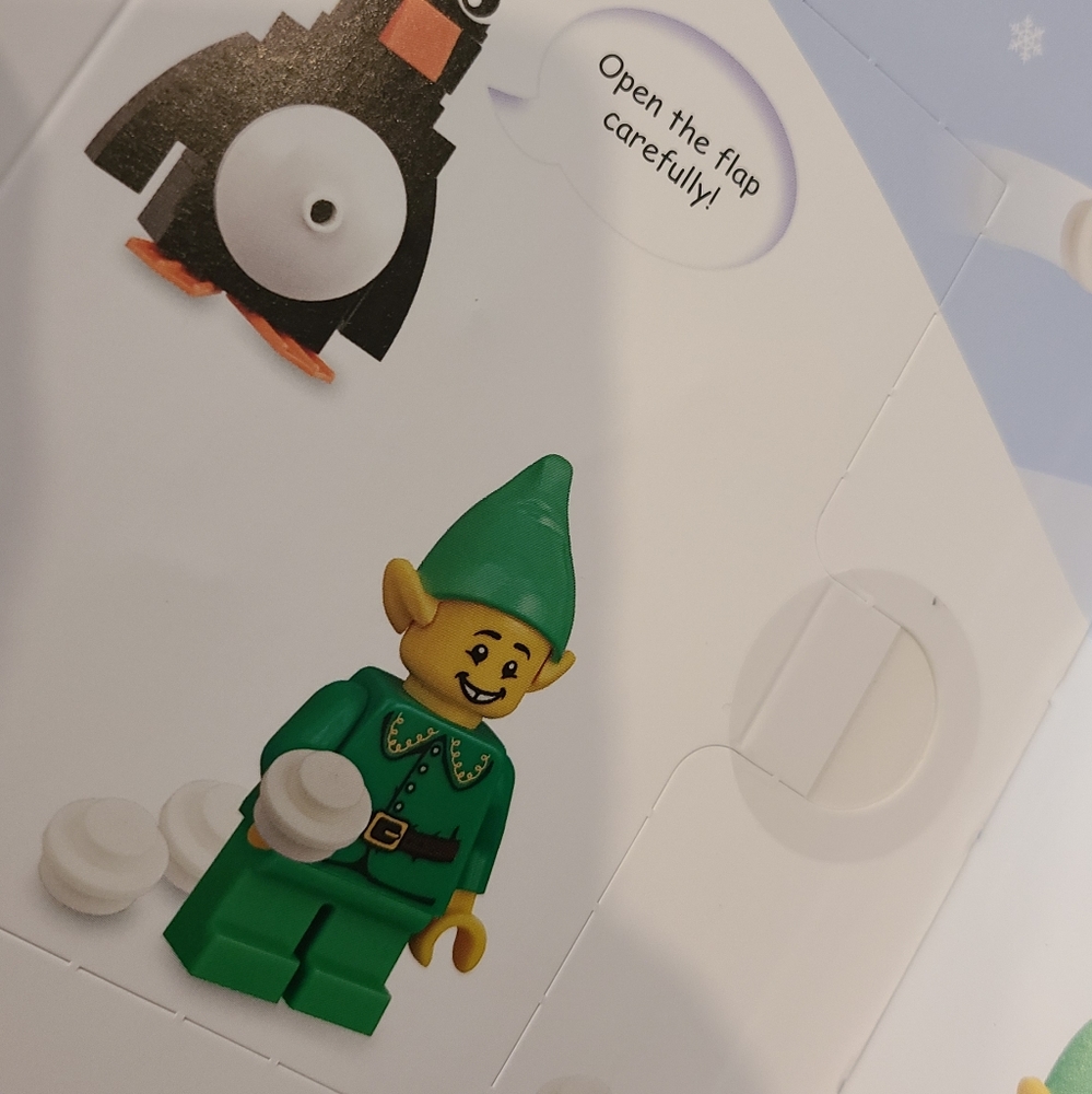 LEGO - Picture 4 of 5